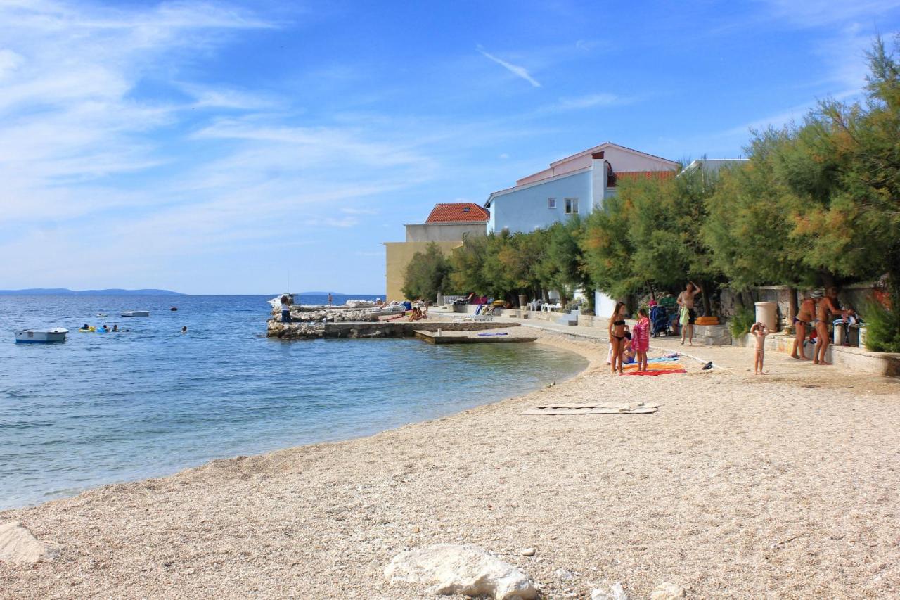 Apartments By The Sea Suhi Potok, Omis - 14555 イェセニツェ エクステリア 写真