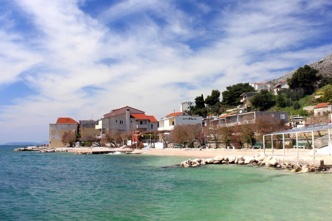 Apartments By The Sea Suhi Potok, Omis - 14555 イェセニツェ エクステリア 写真