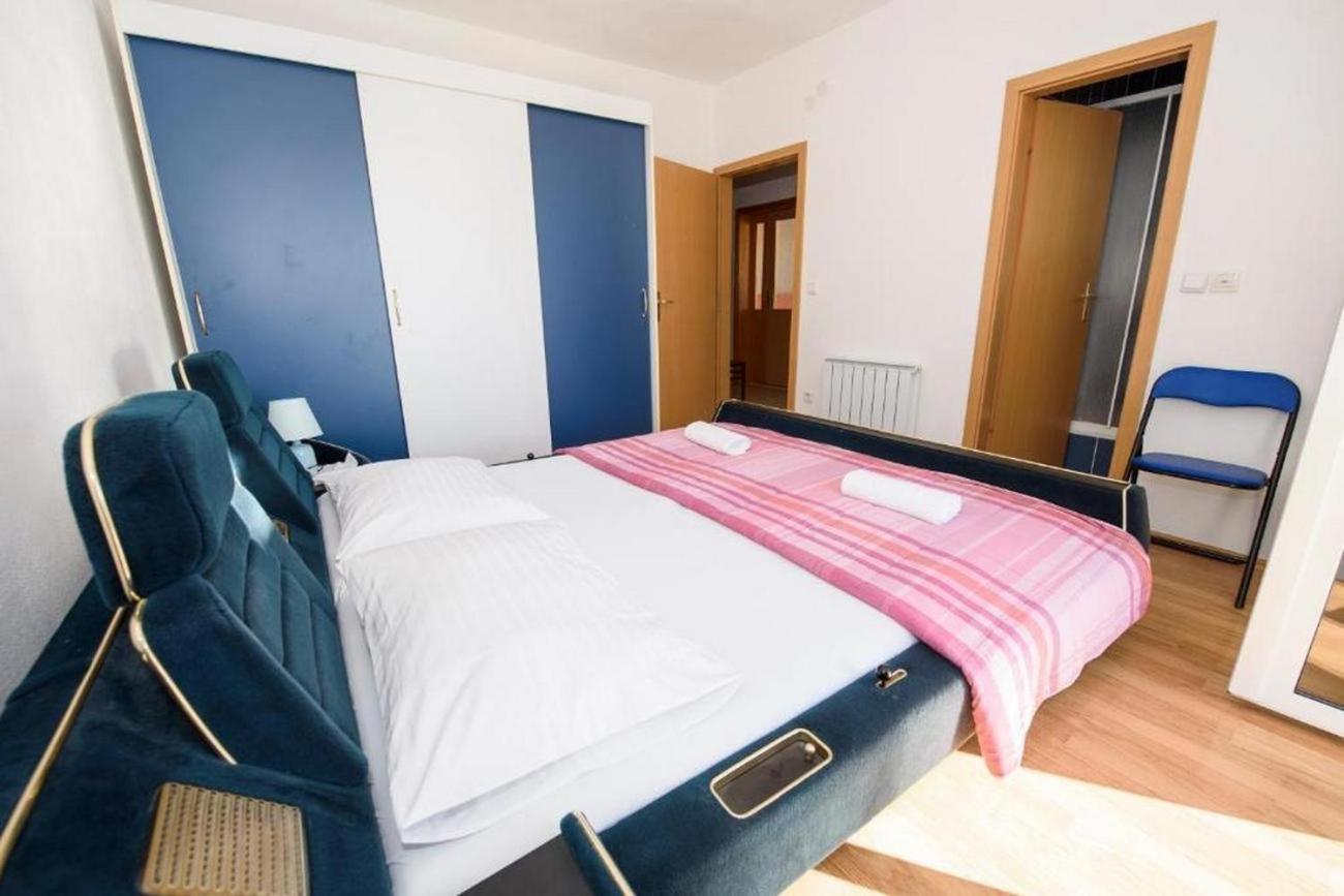 Apartments By The Sea Suhi Potok, Omis - 14555 イェセニツェ 部屋 写真