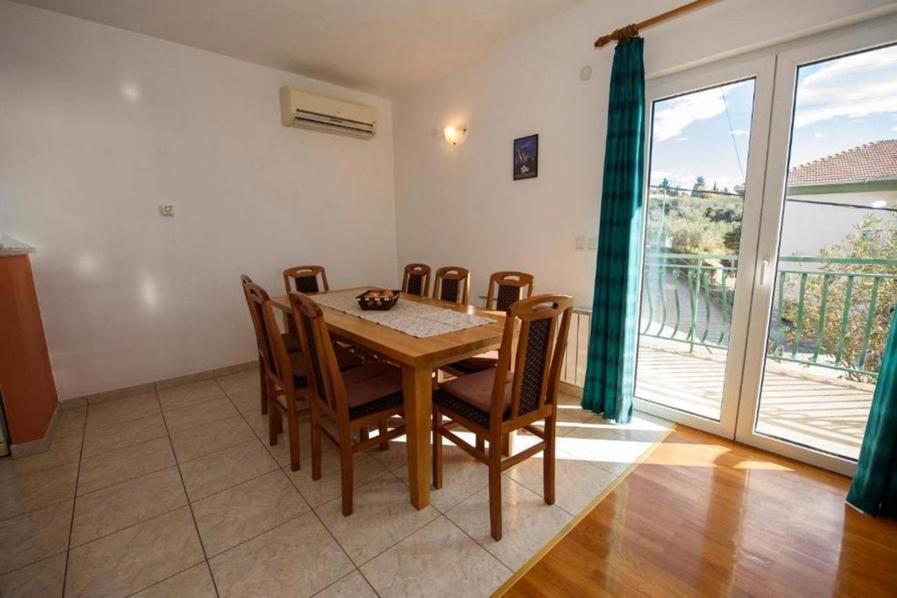 Apartments By The Sea Suhi Potok, Omis - 14555 イェセニツェ エクステリア 写真